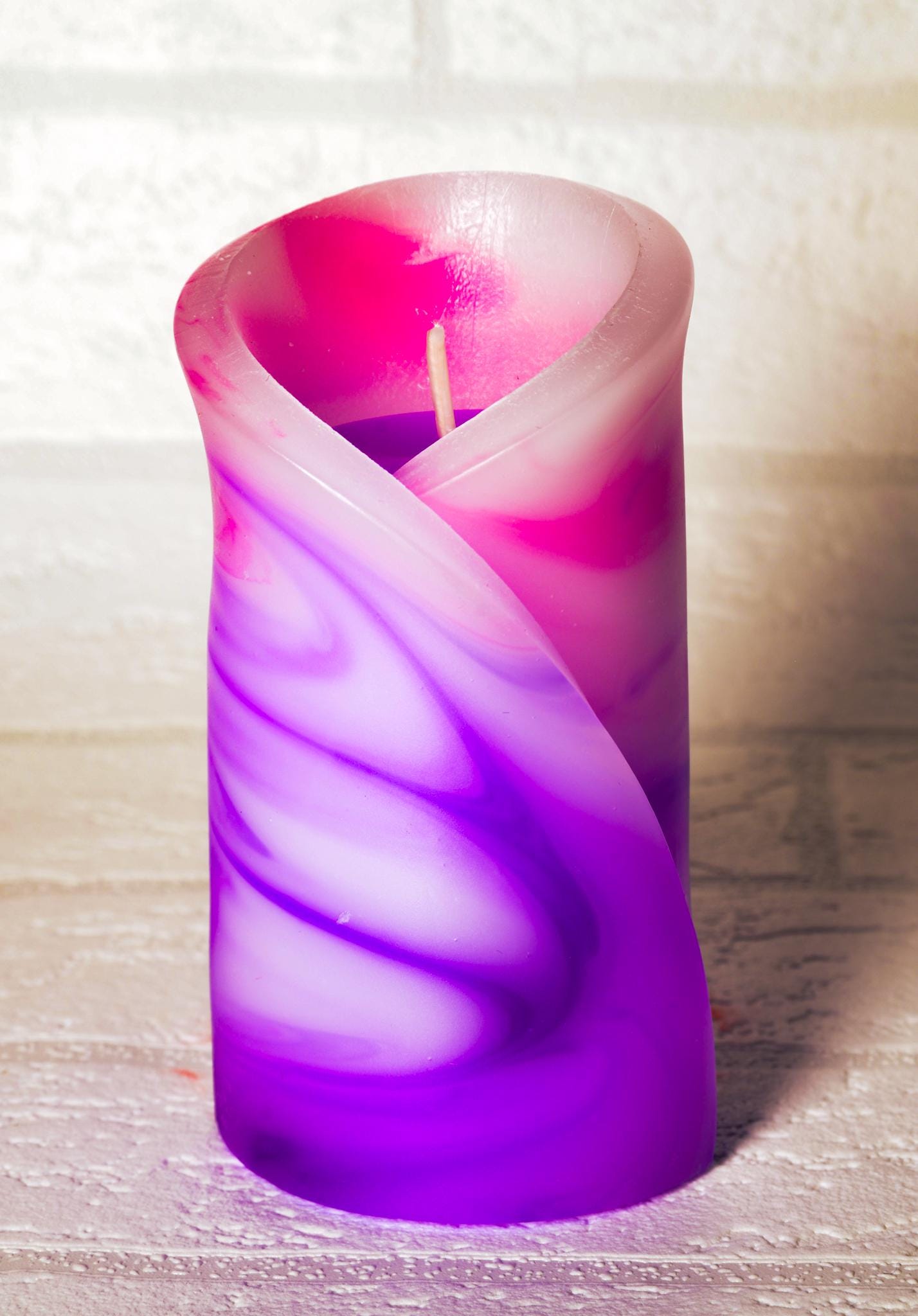 Kwiatowa, geometryczna, ręcznie robiona świeca zapachowa - pomysł na prezent: Święta, Dzień Matki, Ślub, dla niej - 40h, pudełko prezentowe