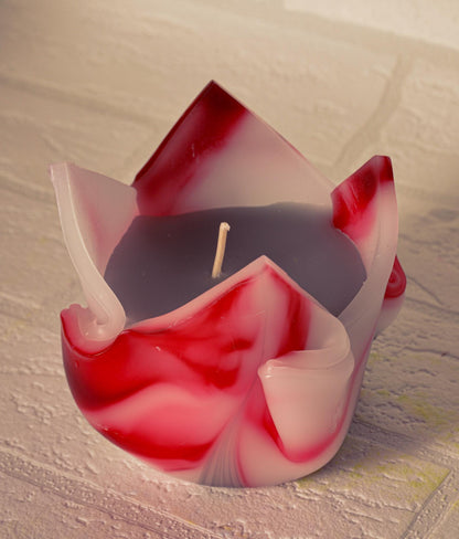 Kwiatowa, geometryczna, minimalistyczna, kolorowa, biało-czerwona ręcznie robiona świeca zapachowa - luksusowy prezent dla niej - 90h