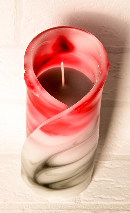 Artystyczna Świeca Zapachowa „Geometria Kwiatu” - Biało-Czerwone Rękodzieło